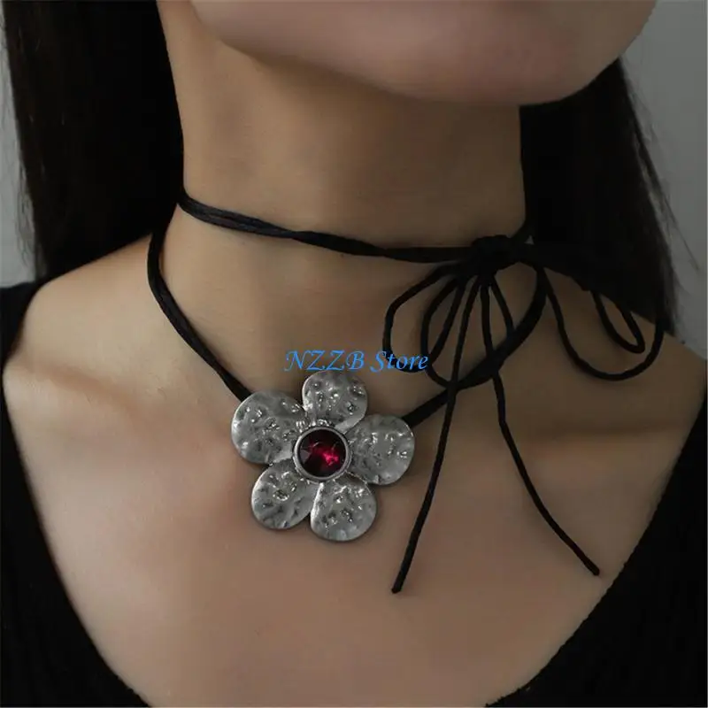 

T21F Simple Thin Rope Necklace Metal Flower Pendant Choker Fashion Statement Necklace