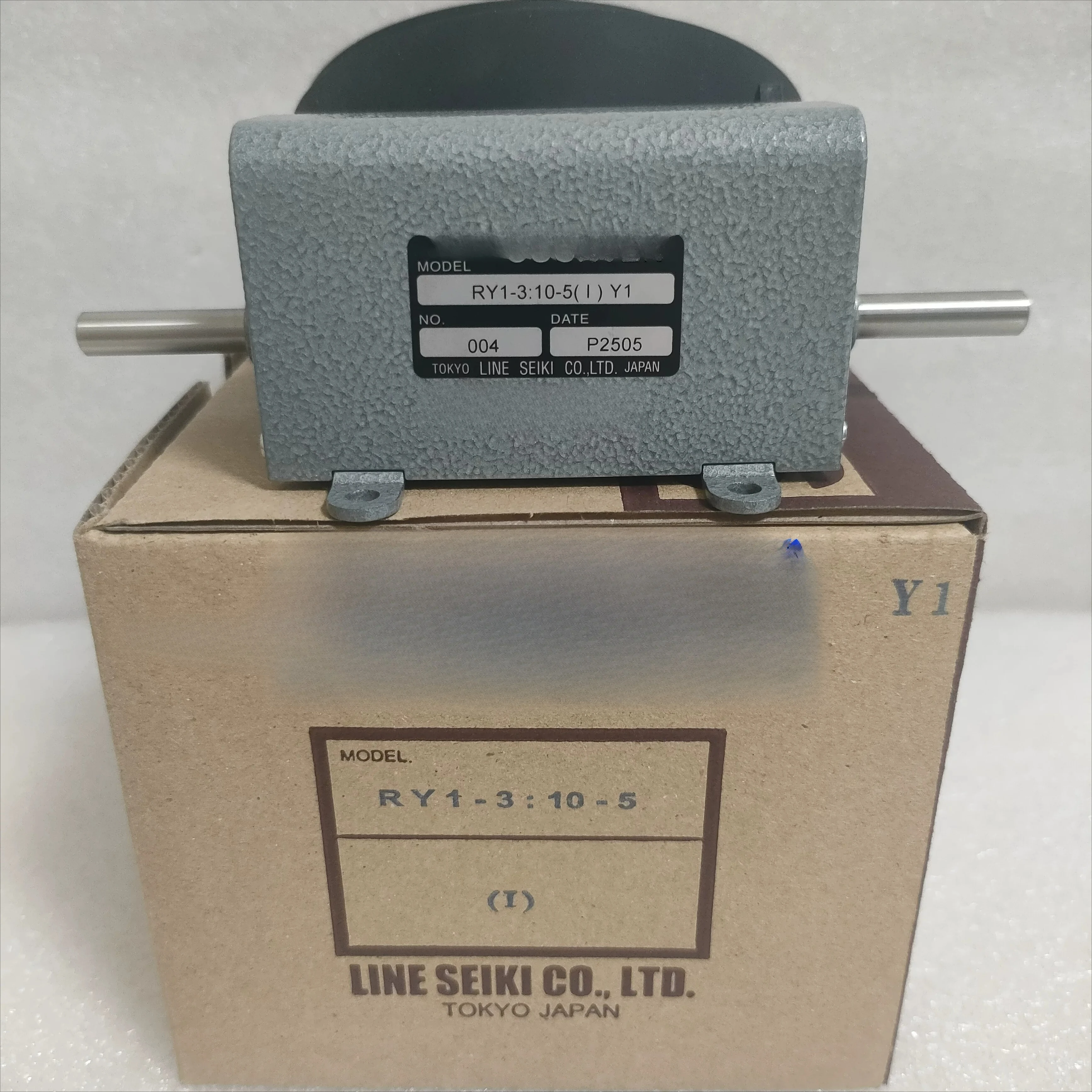 Brand new original imported genuine  RY3 code watch, meter meter, code meter, meter wheel