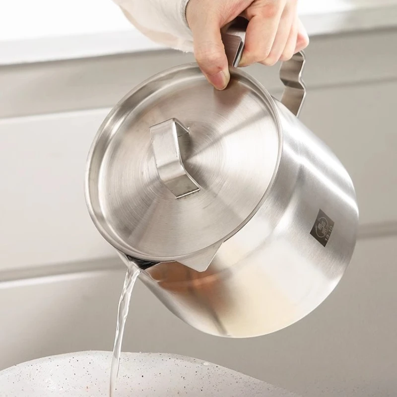 

316L Stainless Steel Oil Filter Pot with Filter Screen Home Large-capacity Oil Storage Tank Filter Deep Fryer Oil Residue Bottle