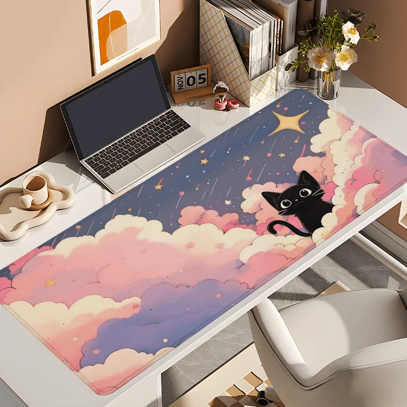 Grand tapis de souris de jeu Cloud Cat fantaisiste, design fantastique ciel étoilé avec bords cousus, parfait pour les bureaux et les ordinateurs portables