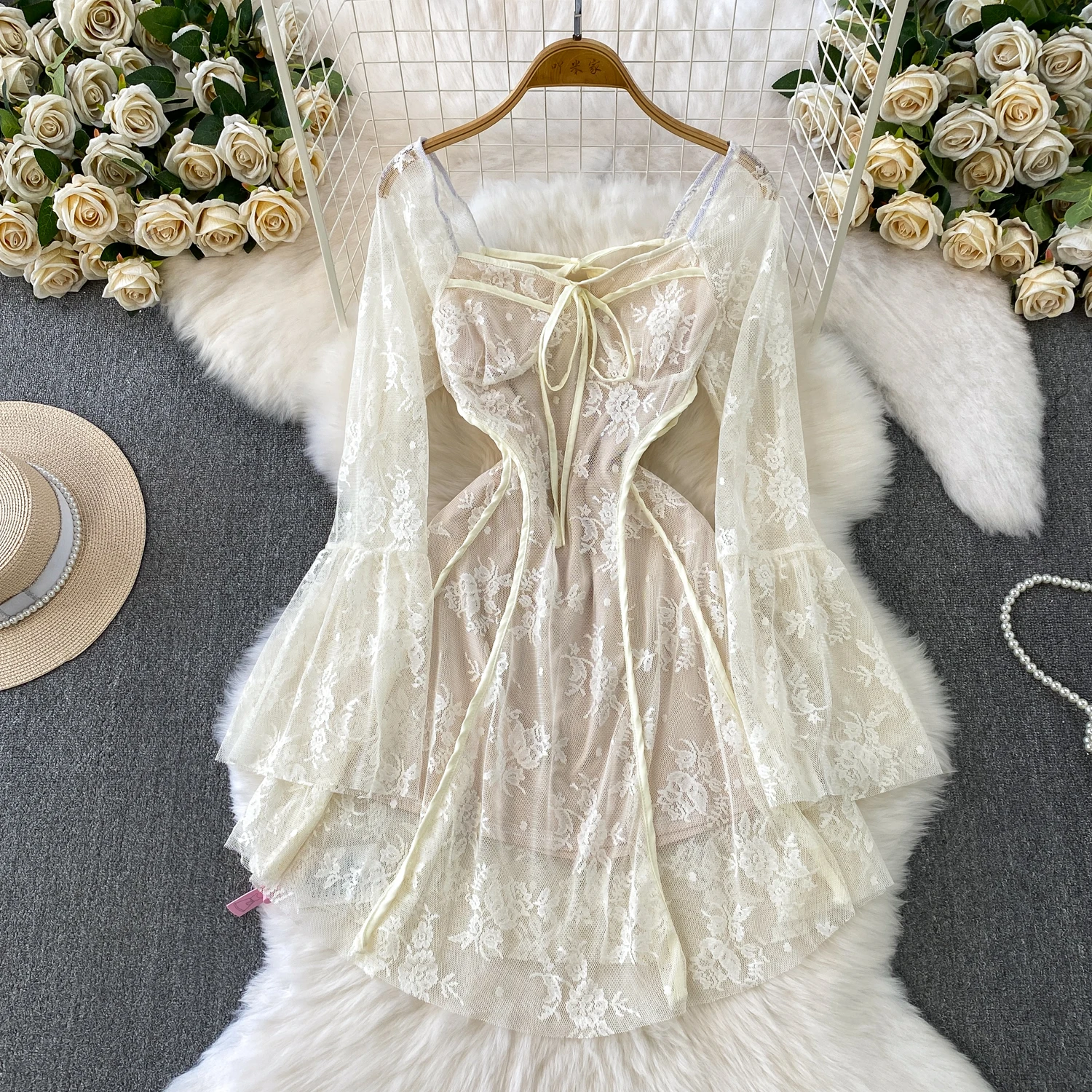 

Sexy Chic long sleeve backless lace dress Evening Party Club Fashion autumn dress Women Clothing