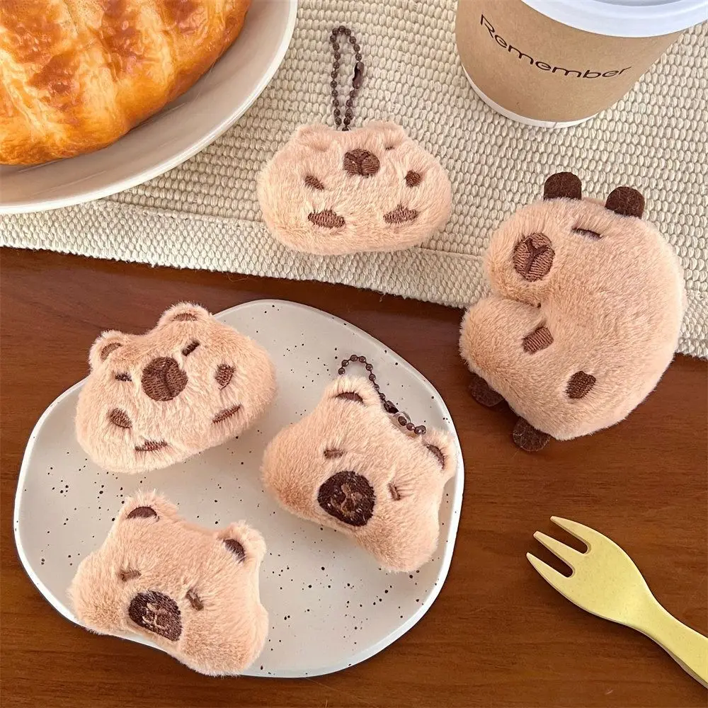 Lovely Cartoon Capybara Plush Keychain Plush Stuffed Soft Plush Brooches Toys Guinea Pig Pendant Hanging Accessory