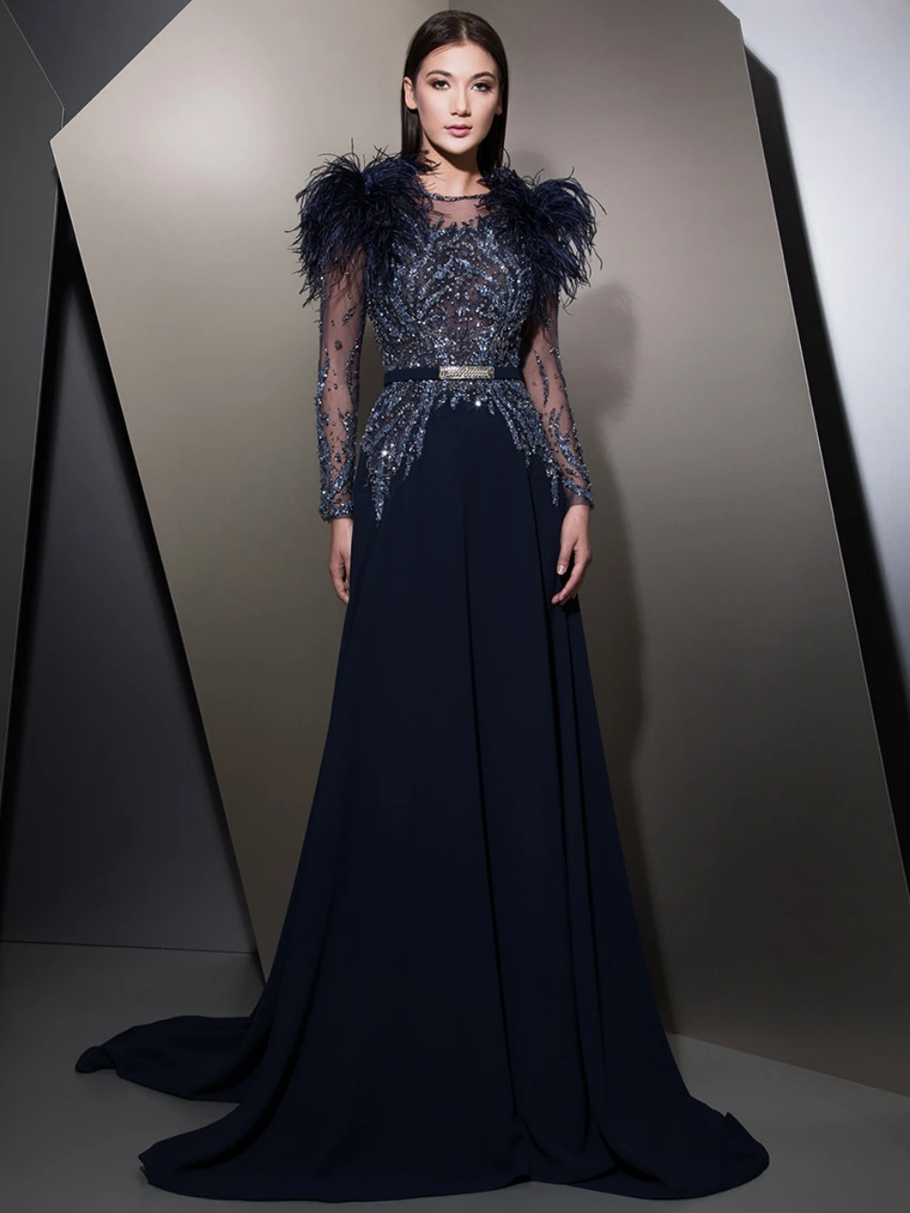 Graceful Beaded Feathers A-line Mother Of The Bride Dress For Wedding Illusion Long Sleeve Evening Dress Customized Prom Gown