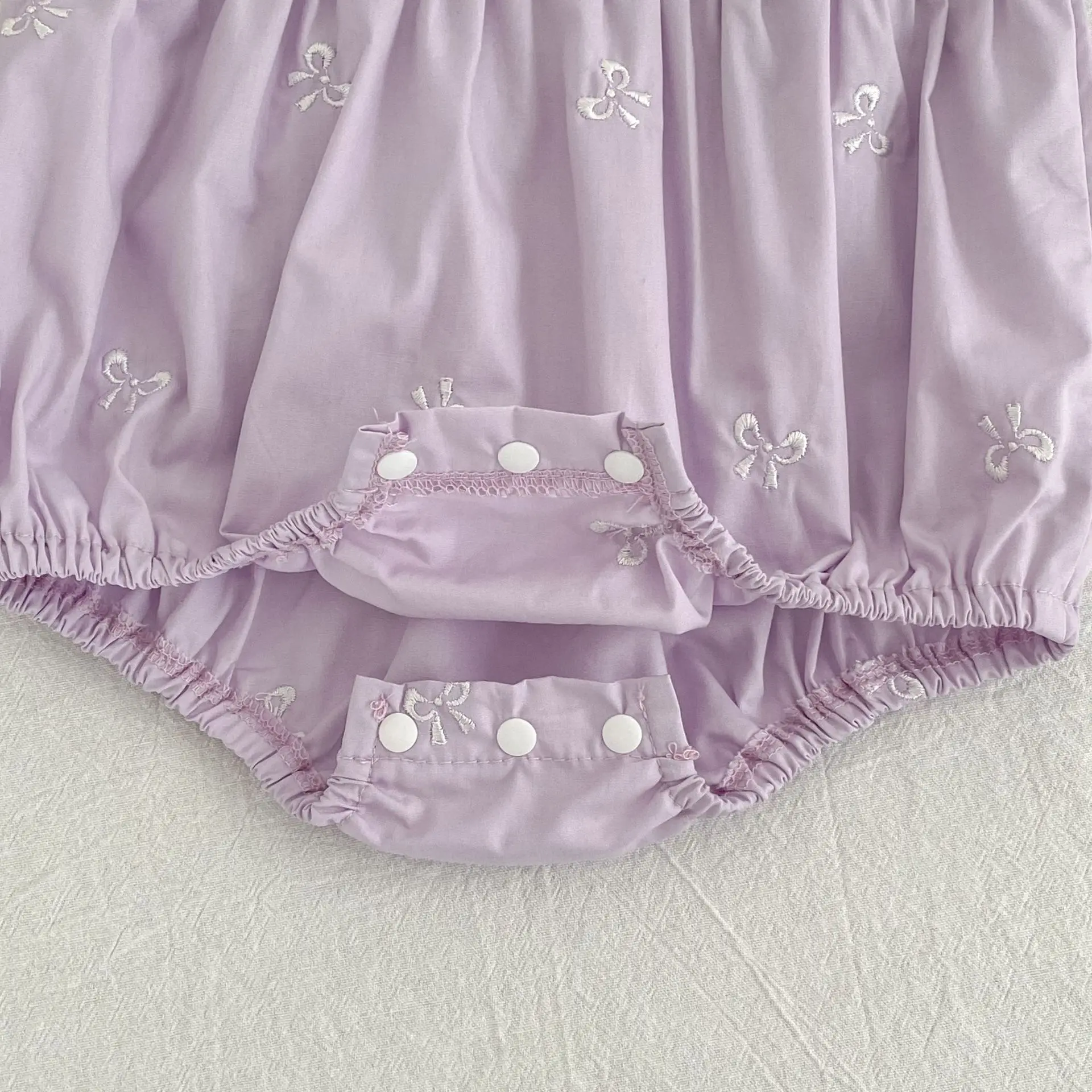 2026 Neuer Sommer Neugeborenen 0-24M Säugling Baby Mädchen Strampler Baby Mädchen Kleidung Flatterärmel Baumwolle Bedruckte Baby Mädchen Strampler – Detail 33