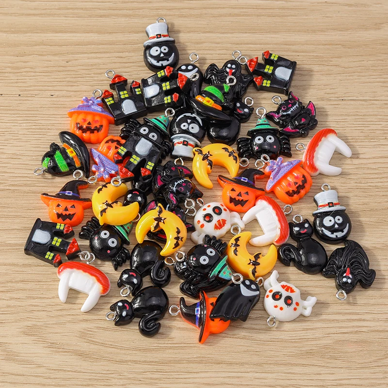 Tusember 10 Stück Halloween Charms Harz Hexenhut Mond Spinne Fledermaus Katze Kürbis Geist für Ohrringe Halloween Schmuckherstellung DIY – Detail 1