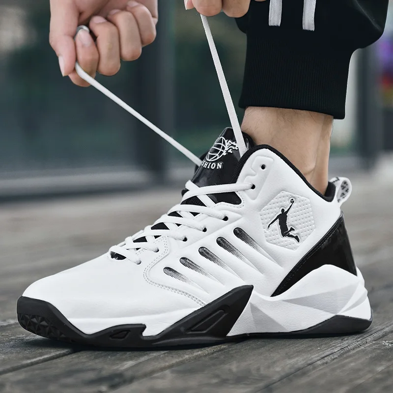 Keep Warm Fur Basketball Shoes Men Women Sneakers High Top Lace Up Ankle Sport Shoes Basket Homme Winter Plush Casual Sneakers