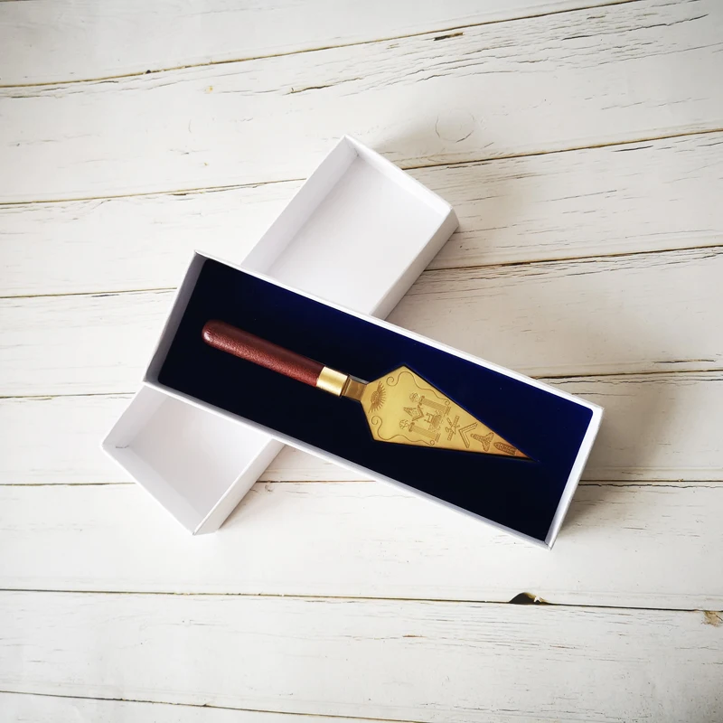 

Masonic Trowel Master Gold Plating Engraving Gift Metal Gold Plating Engraving Souvenir Craft with box Mason Freemason