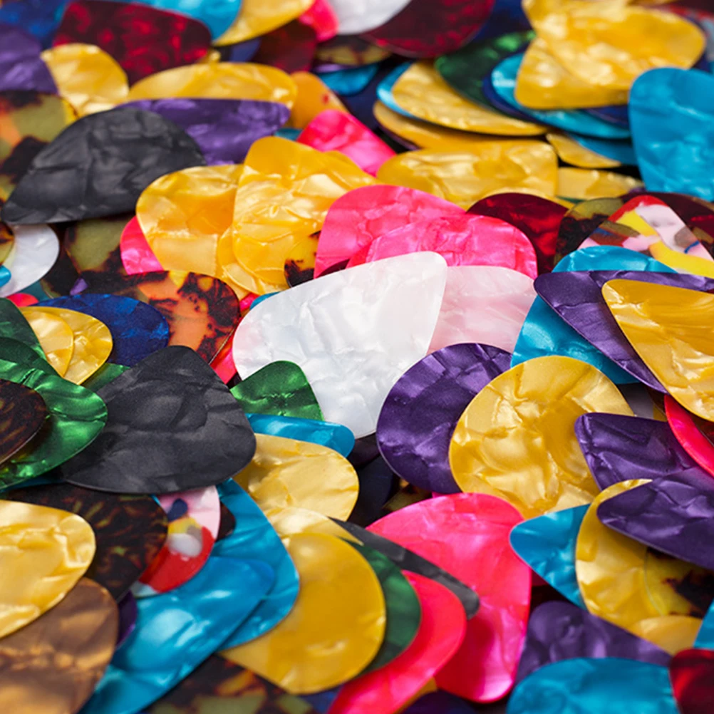 

200Pcs Celluloid Guitar Pick Plectrum Suitable All Guitars Ukulele Accessories Multiple Thicknesses Random Color