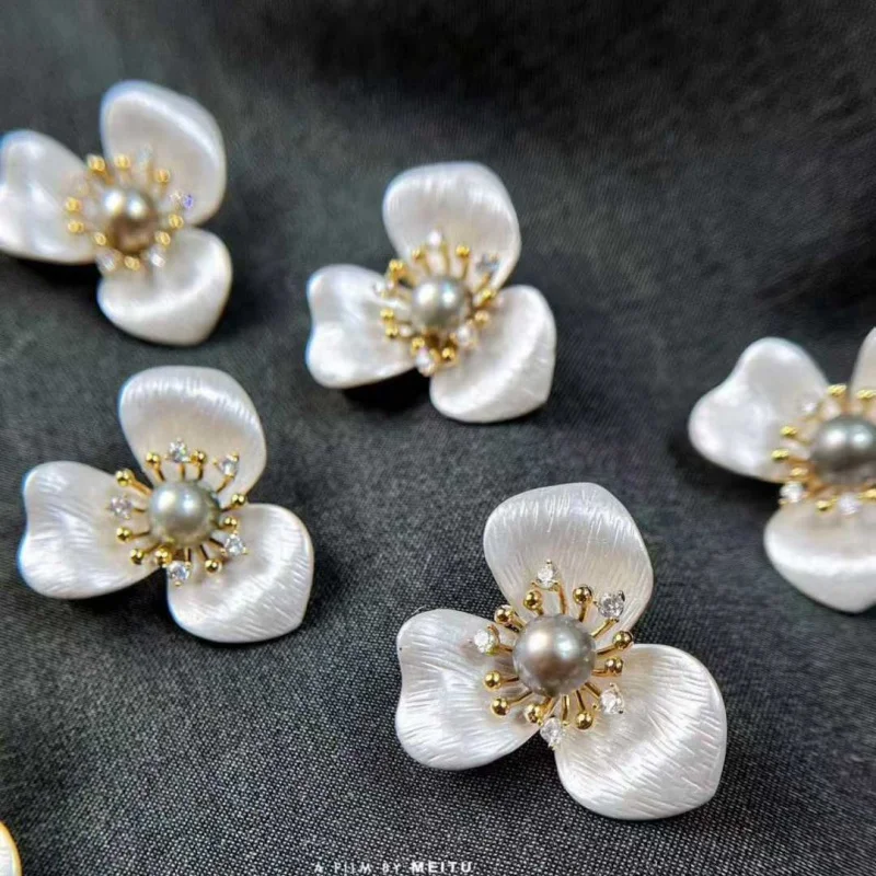 

SGARIT натуральный морской водный таитянский жемчуг броши для женщин три листа цветок дизайн элегантные ювелирные аксессуары подарок