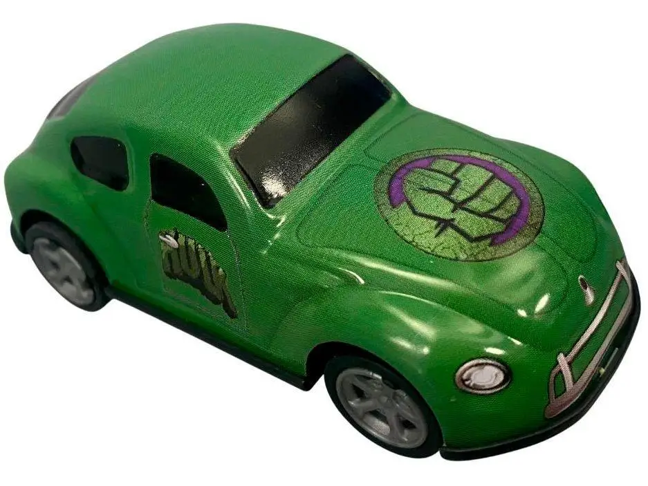 أعجوبة المنتقمون بطل عدة آلة