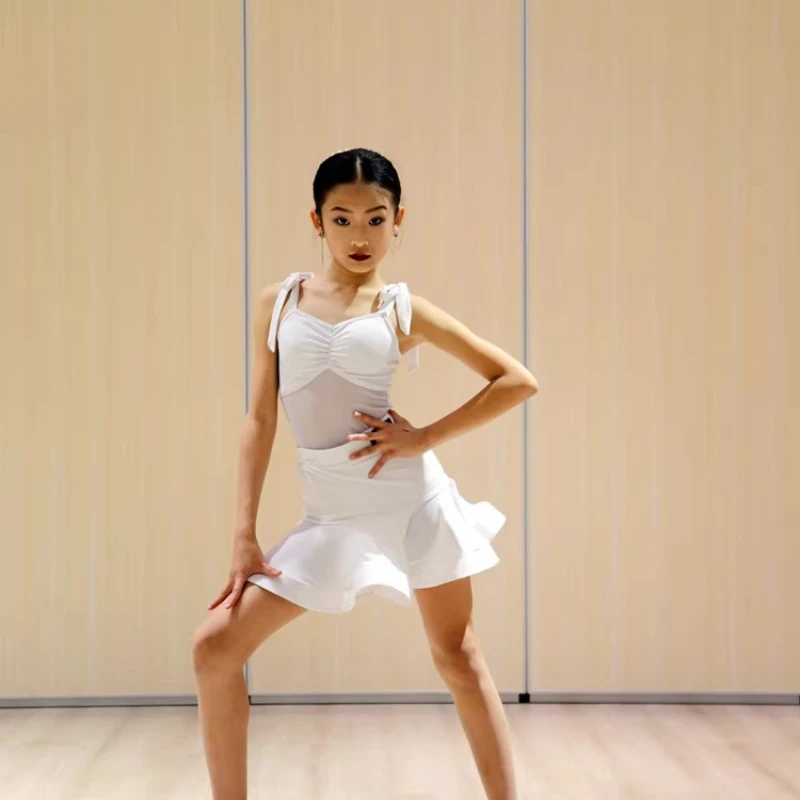 Zomer nieuwe stijl Latin dans oefen- en prestatiekostuums voor kinderen, meisjes en Latin danskostuums voor kinderen