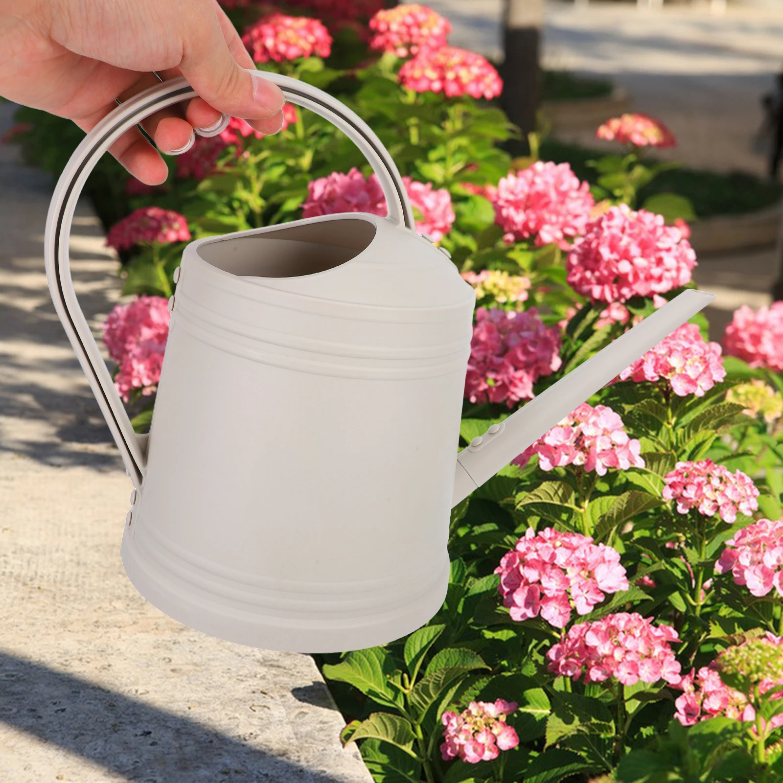 

Modern Watering Can Large Capacity Long Spout Handheld Portable Garden Kettle Outdoor Indoor No Clogging Design Decorative Style
