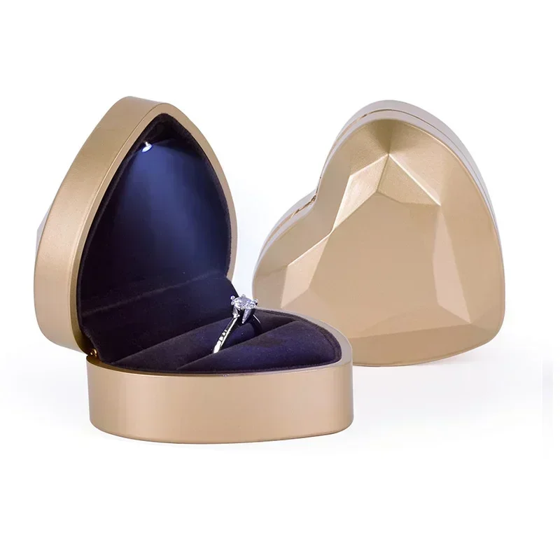 Creative Ring Box Heart Shape LED Light Jewelry Box Fashion Confessing Love Proposing Marriage Ring Box Pendant Gifts Boxes