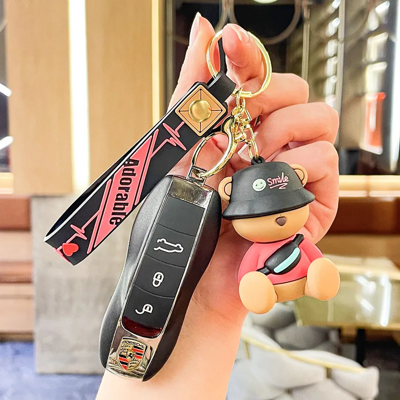 

2025 miniso Exquisite keychains,car pendants,cute and beautiful schoolbags hanging chains, claw machinessmall gifts and present