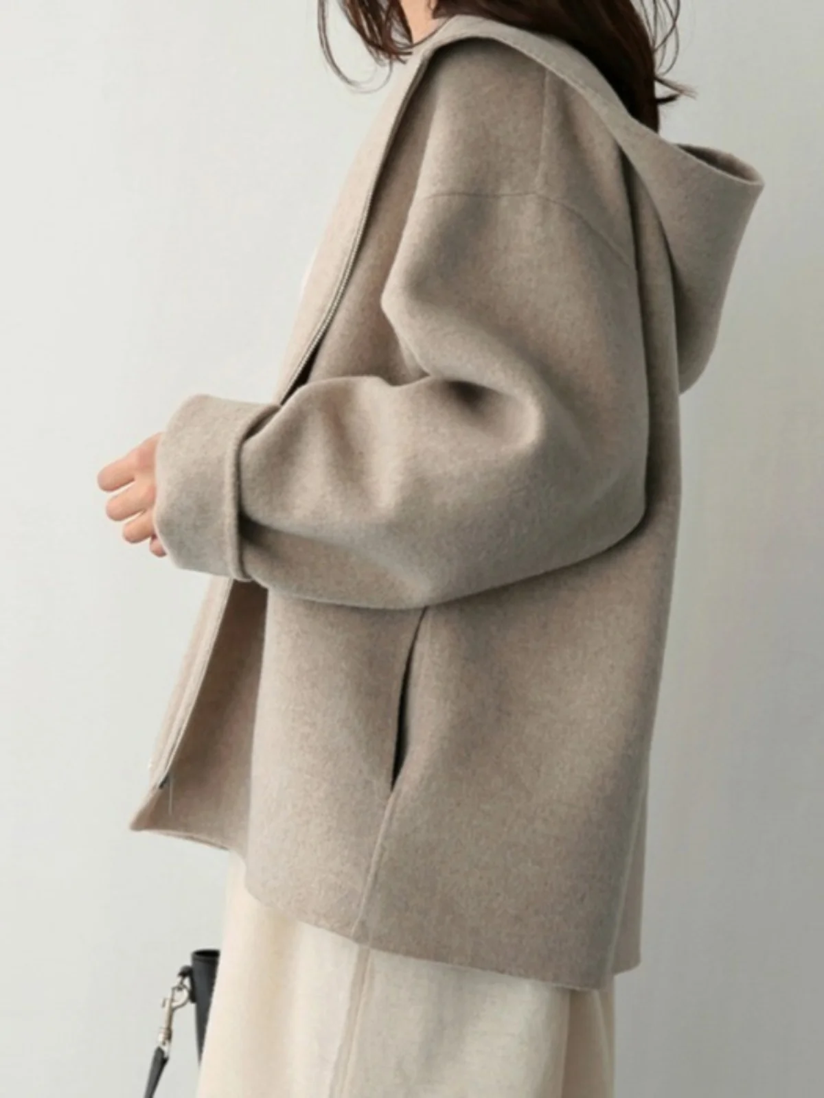 

Свободное женское шерстяное пальто большого размера, осенне-зимнее, на молнии, цветное, универсальное, маленького размера, корейское, для поездок на работу