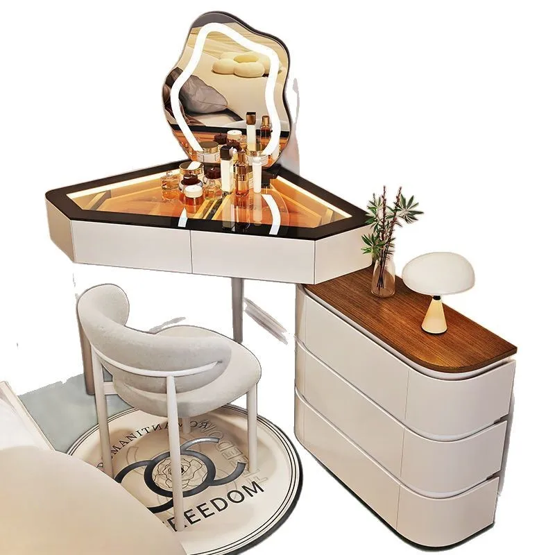 

Cream wind dresser with ambient light simple modern corner senior master bedroom light luxury Internet celebrity combination