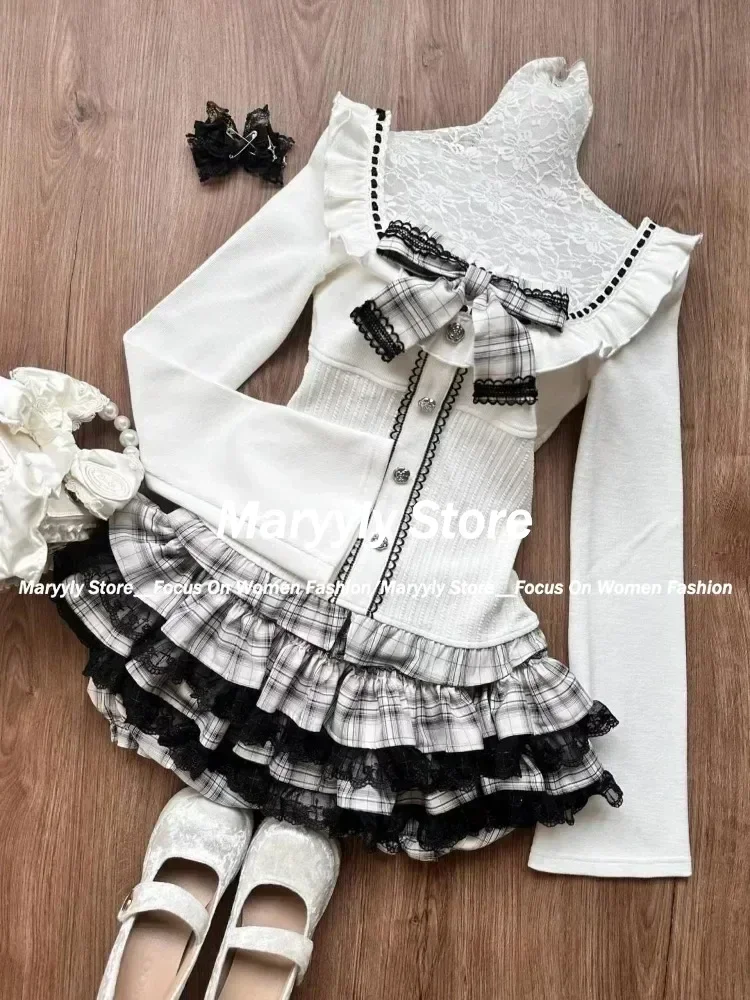 Japanisches Vintage süßes 2-teiliges Set Damen Kawaii Patchwork Schleife schlanke gestrickte Tops + Spitze karierter Minirock Herbst Winter Outfits