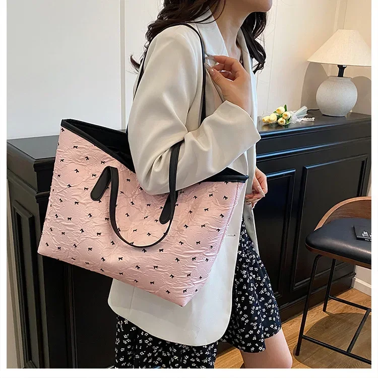 Sommerliche, farbenfrohe Tragetasche mit Schleife für Damen, große Kapazität, trendige, vielseitige Hand- und Schultertasche, ideal für Pendler, Alltag und Freizeit. – Detail 11