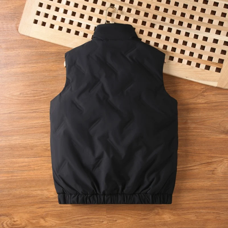 سترة رجالية شتوية للتنقل في الهواء الطلق رياضية عازلة سميكة مقاومة للرياح وقابلة للتنفس سترة عازلة سميكة عصرية