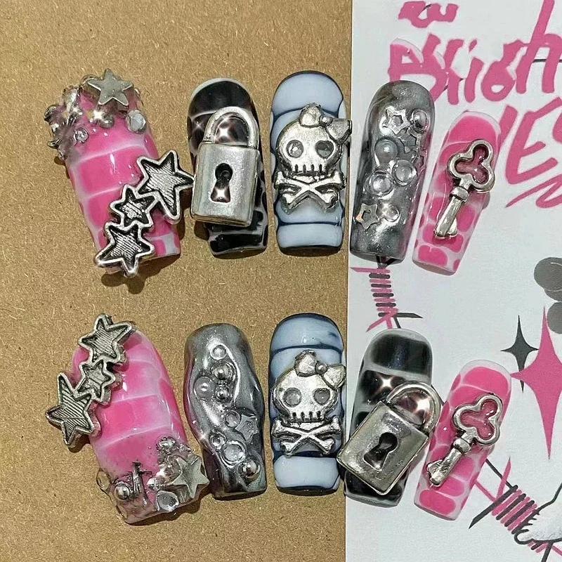 

Handmade Y2K Full Cover False Nails Tips Square Stars Skull Press On Nail Reusable Short Acrylic Coffin Fake Nail With Glue Gift