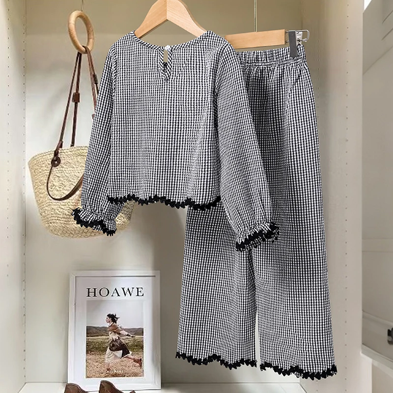 Little Girls Spring Plaid Casual Co-ord Set, Back Keyhole Cutout Blouse Match Scalloped Hem Loose Straight Trousers
