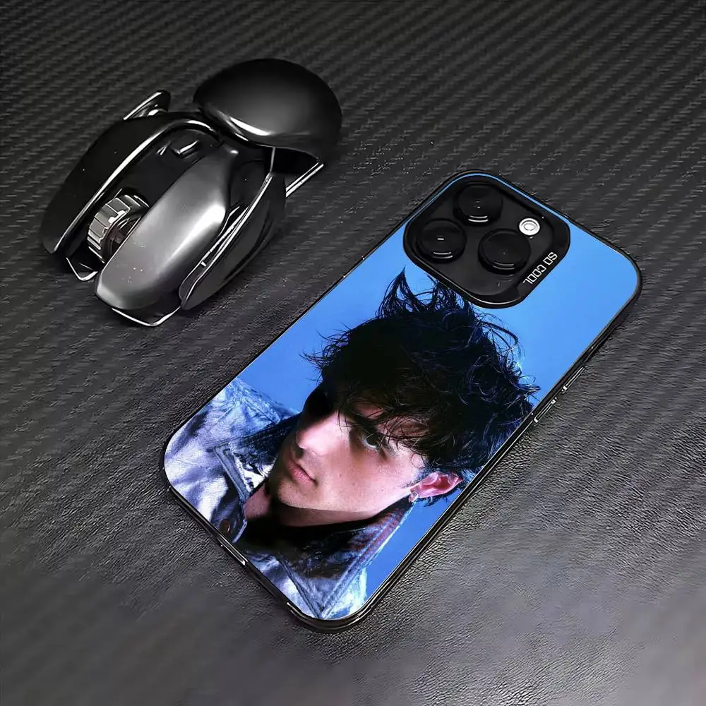 Acteur Jacob E-Elord telefoonhoesje voor iPhone17,16,15,14,13,12,11 Plus, Pro Max gekleurd verzilverd binnenkant