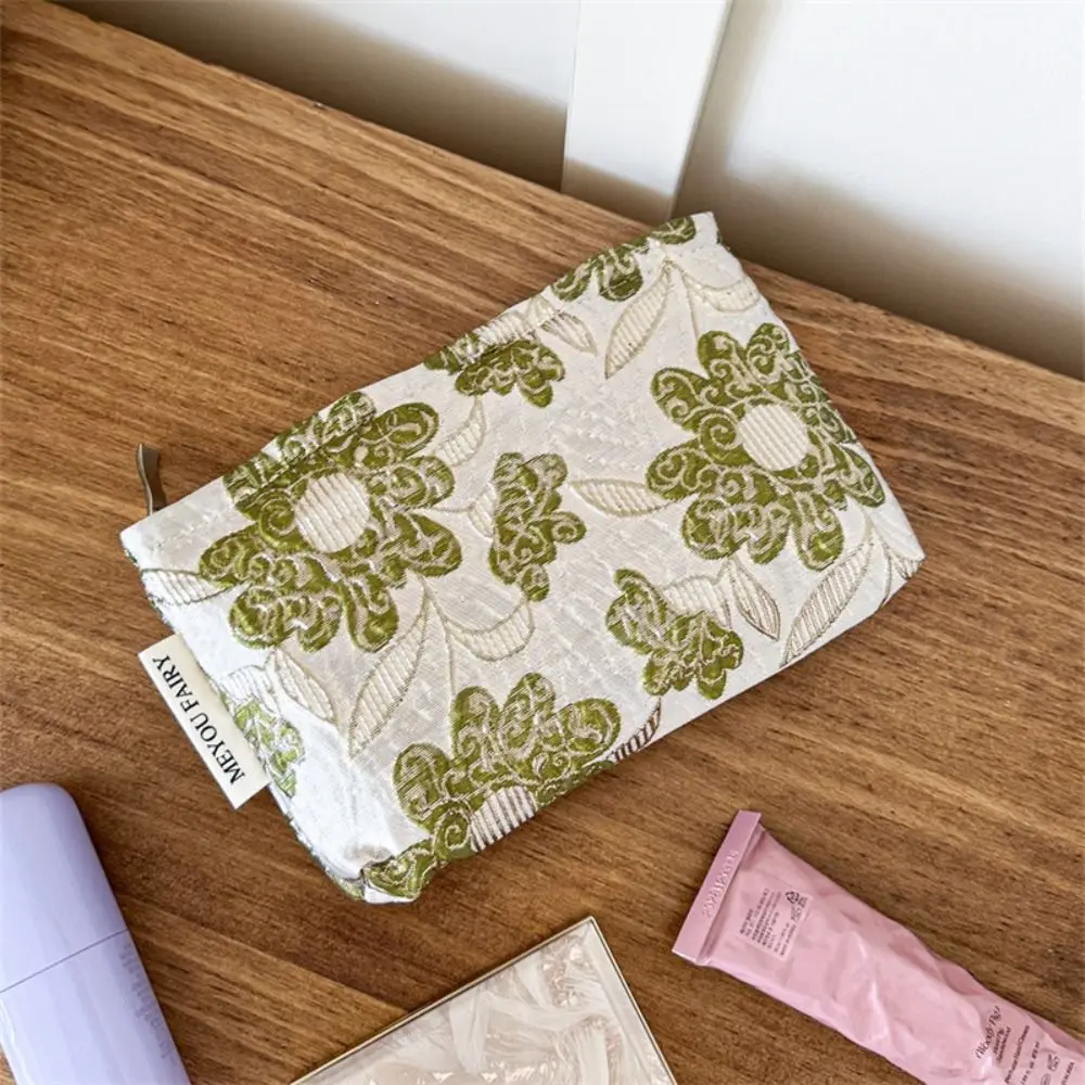 Jacquard Fabric Makeup Bag Embroidered Floral Wide Opening Cosmetic Pouch Soft Padded Lightweight Zipper Pouch Daily Carry