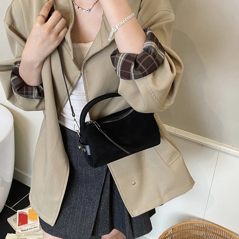 2026 Modische Retro Mini PU-Leder Schultertaschen für Damen Bucket Crossbody Bag Luxus Designer Geldbörsen und Handtaschen – Detail 9