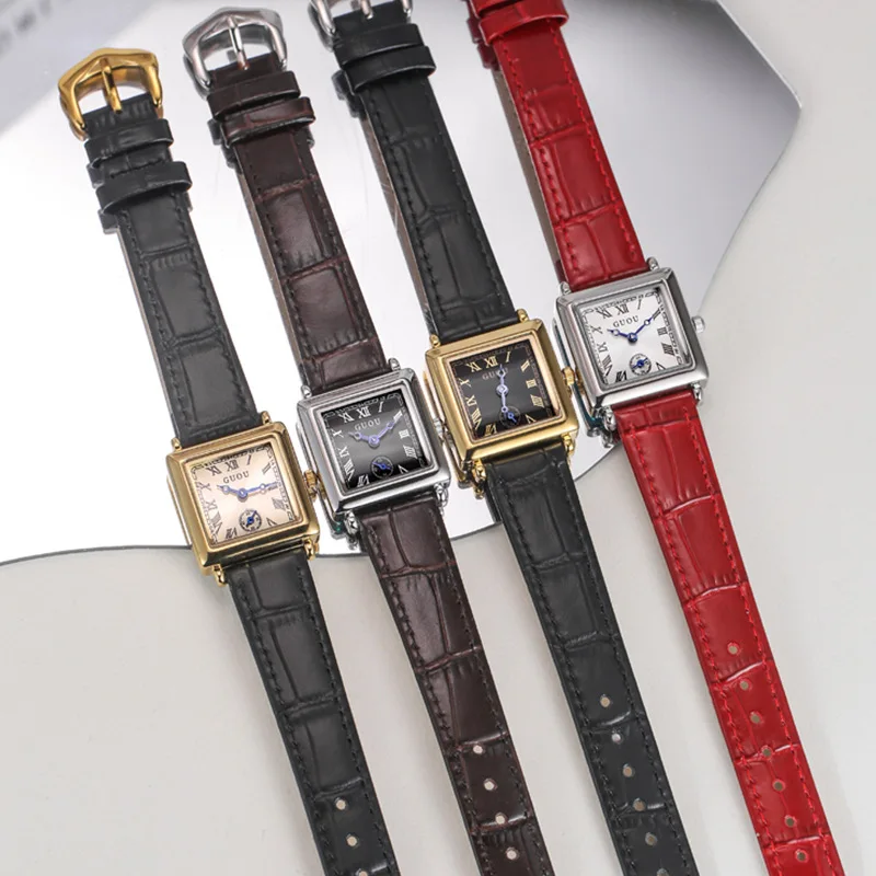 New Quartz Watch With A Simple And Classic Leather StrapSquare CaseRoman Numerals, And A Small Sub-Dial; A Women'S Quartz Watch.