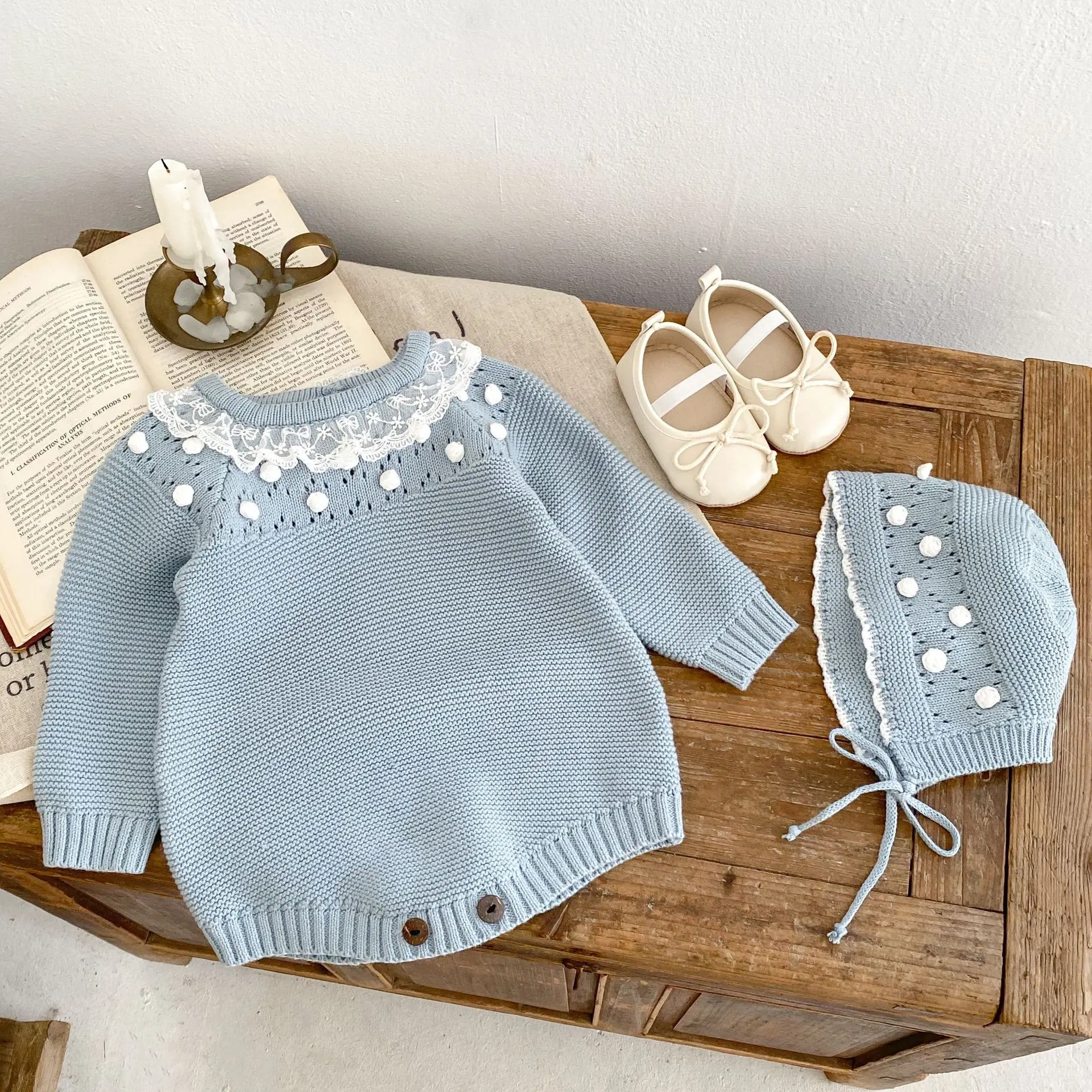 Spring and Autumn New Baby Girls Fashion Lace Collar Handmade Dotted Long Sleeve Sweetheart Round Neck Wrap Top+Optional Hat