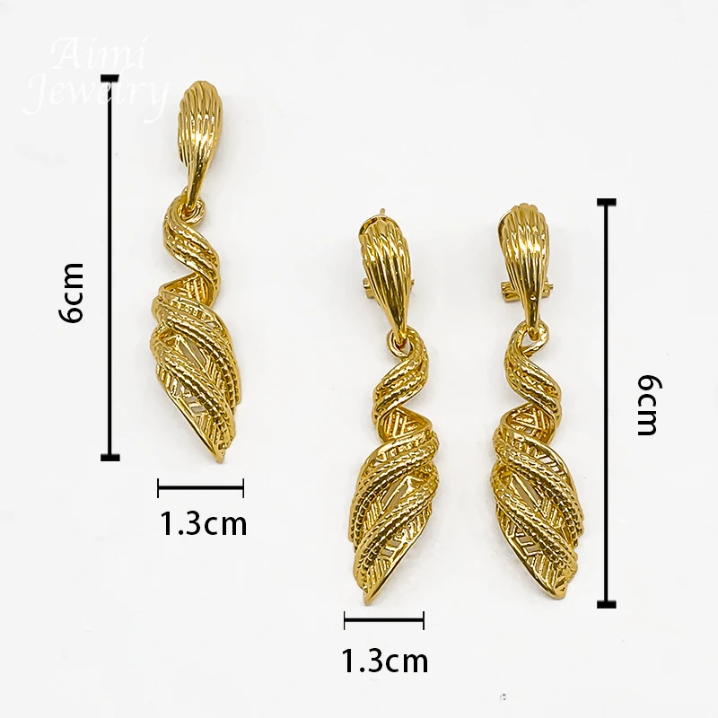 Women's Unique Geometric Twisted Pendant with Chain Set