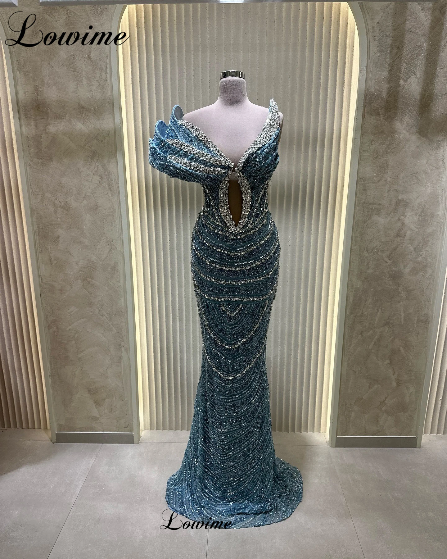 

New Fashion Crystals Celebrity Dresses Mermaid Sleeveless Designer Evening Dresses Prom Dresses Vestidos De Gala Customized