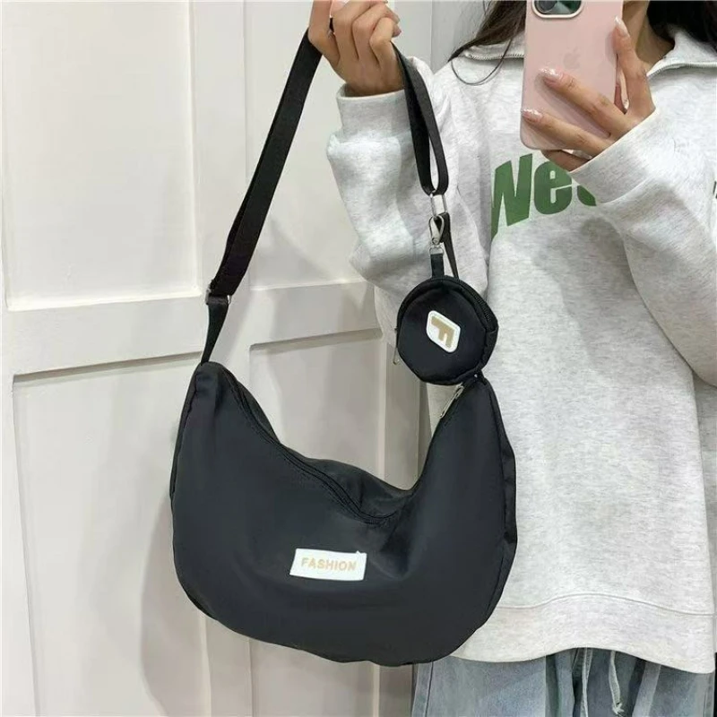 New Trendy Women Shoulder Crossbody Bag Water Resistant Oxford Cloth Lightweight Canvas Bag Outdoor Casual Sports Underarm Bag