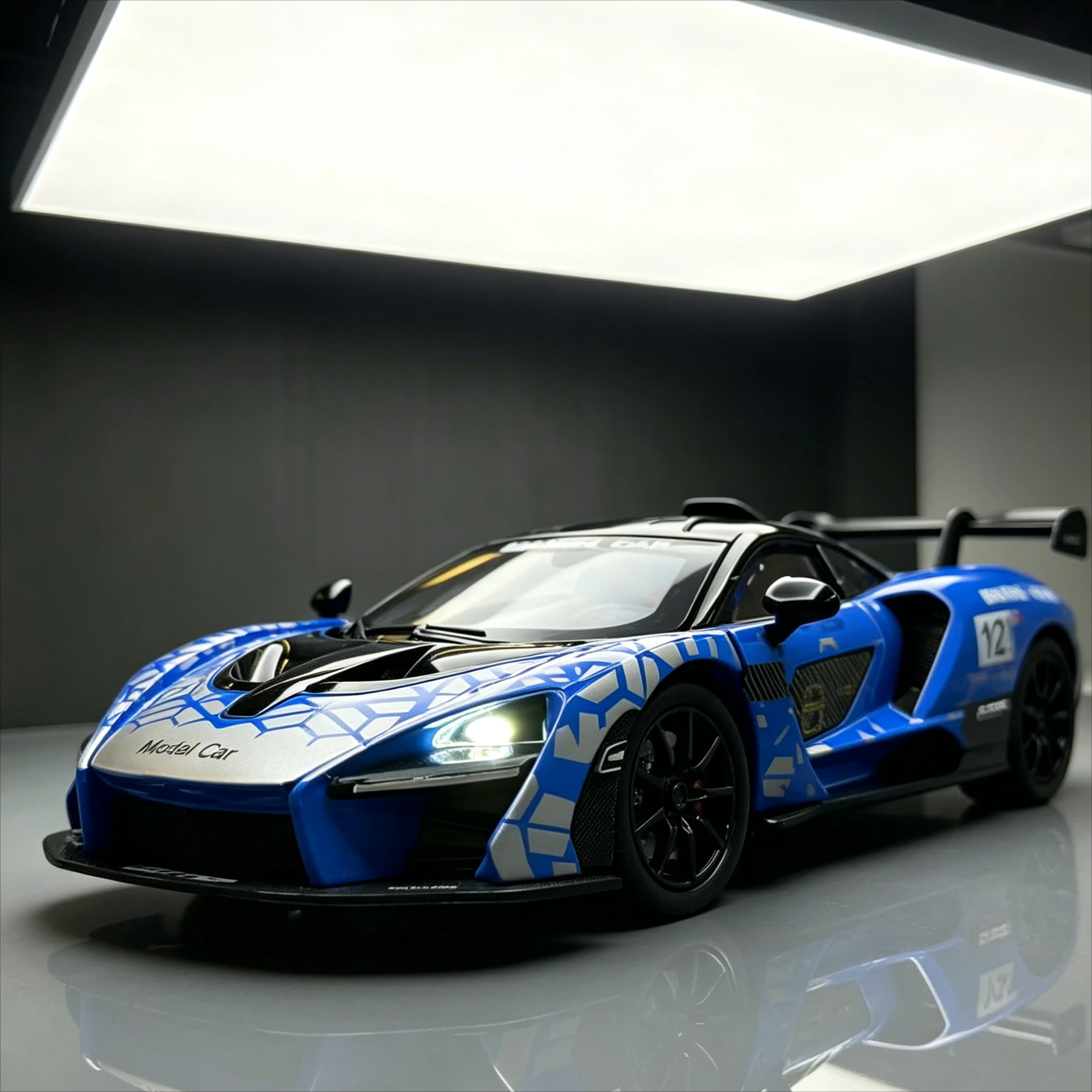 coche-deportivo-de-aleacion-fundida-a-presion-mclaren-senna-a-escala-1-24-con-luz-y-sonido-modelo-de-juguete-de-coleccion-regalo-de-cumpleanos-perfecto-para-ninos