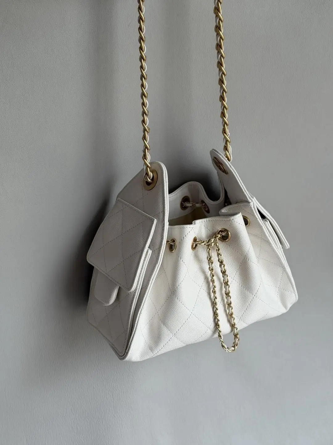 Rattan Drawstring Bucket Bag — product information 1