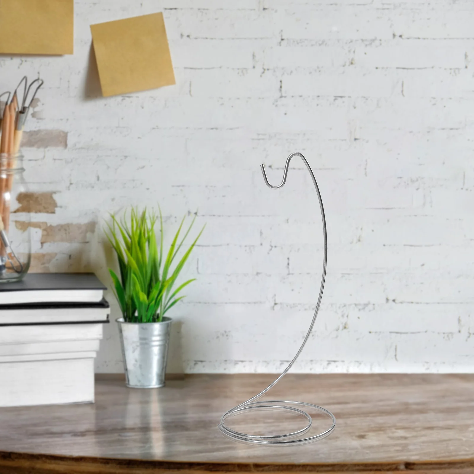 

Iron Hanging Stand Elegant Home Decoration For Lantern Candlestick Ornament Display Holder Flower Pot Rack Air Plant