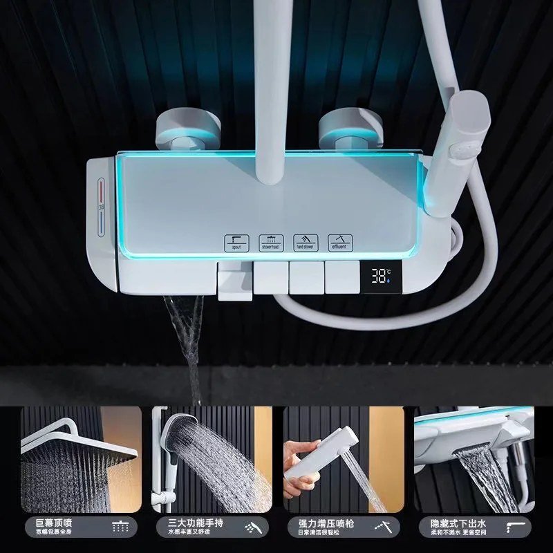 Set shower toilet digital dengan tampilan suhu konstan, tombol piano pintar, lampu ambient, untuk kamar mandi rumah.