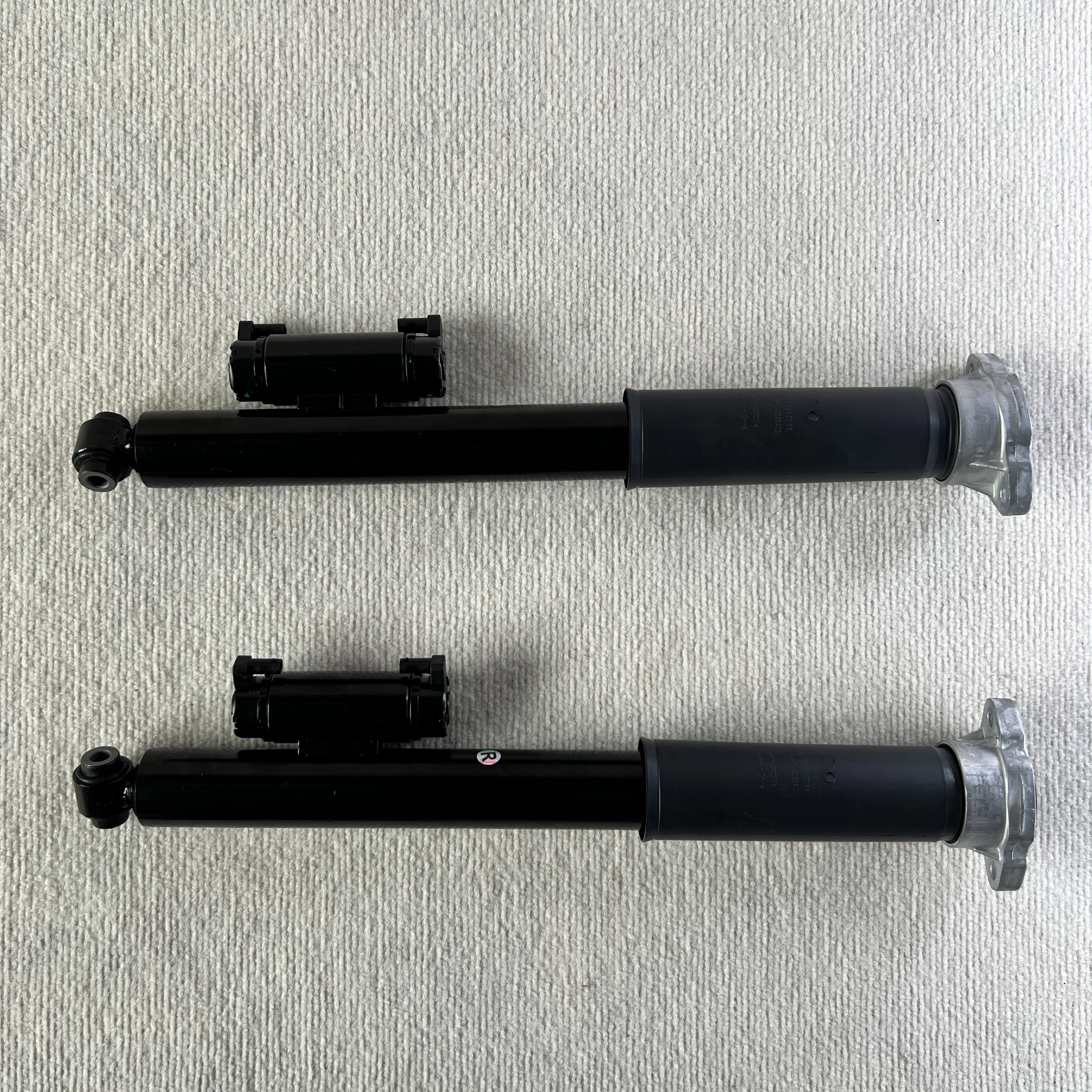 

Factory Direct New Shock Absorber for W205 C205 A2053204868 Gas for Front & Rear Position Complete Vehicle Set
