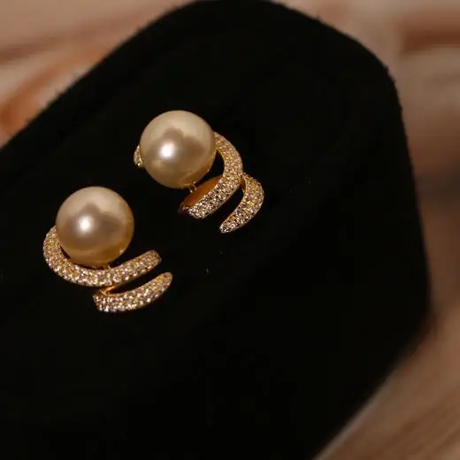 

Statement 9-10mm High-Luster Golden South Sea Pearl Earrings Precision Crafted 925 Sterling Silver Charm