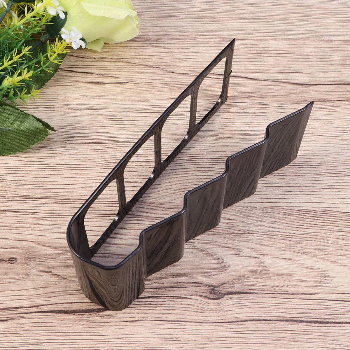 

4 Grid Remote Storage Rack Holder for TV Remote Controls Compact Portable Organizer with Antislip Base Multi-Functional Home Use