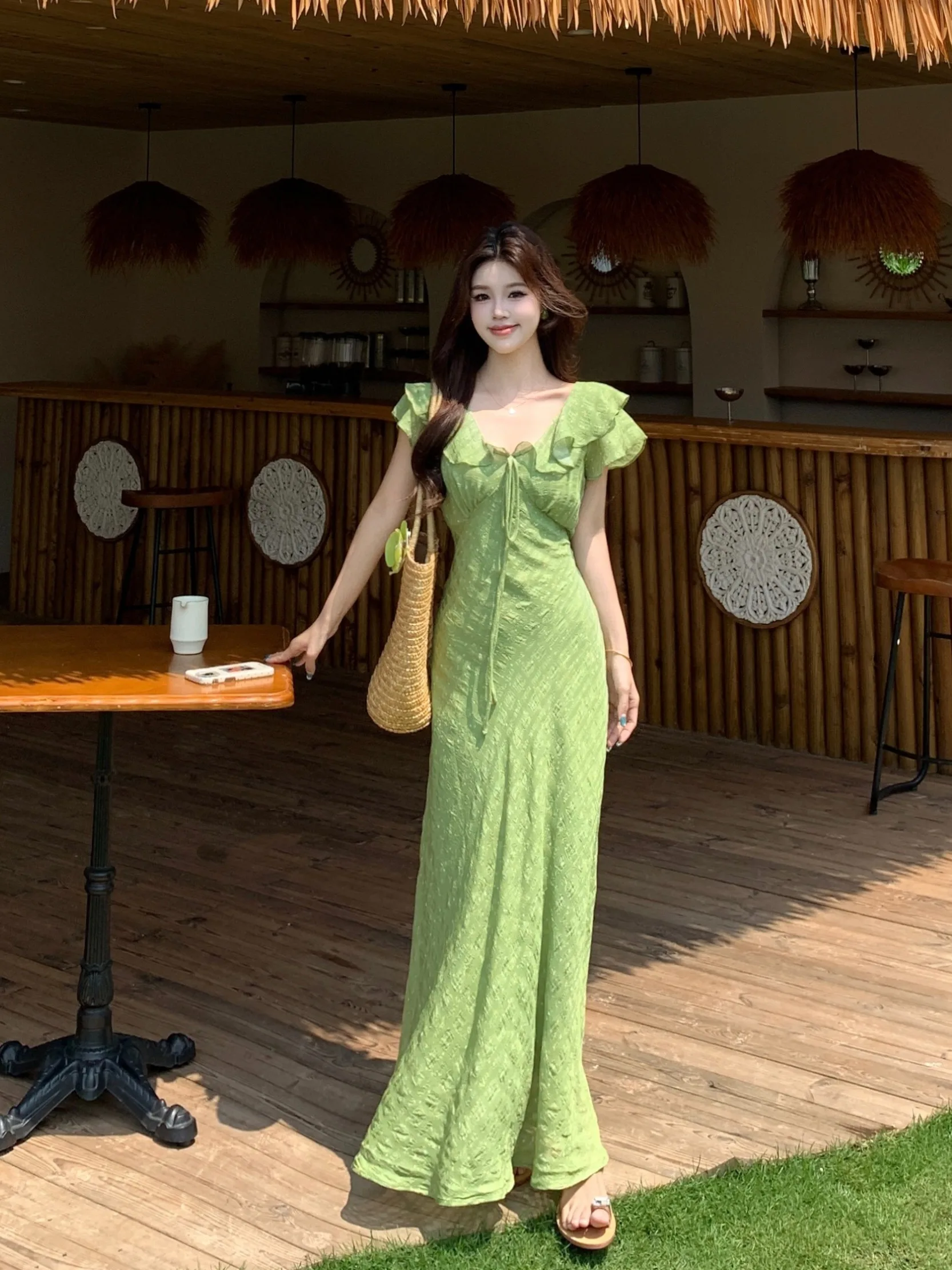 

plus Size Summer Vacation Floral Print Short Sleeve A-Line Dress Women's High Waist Belted Midi Dress Korean Style Commute