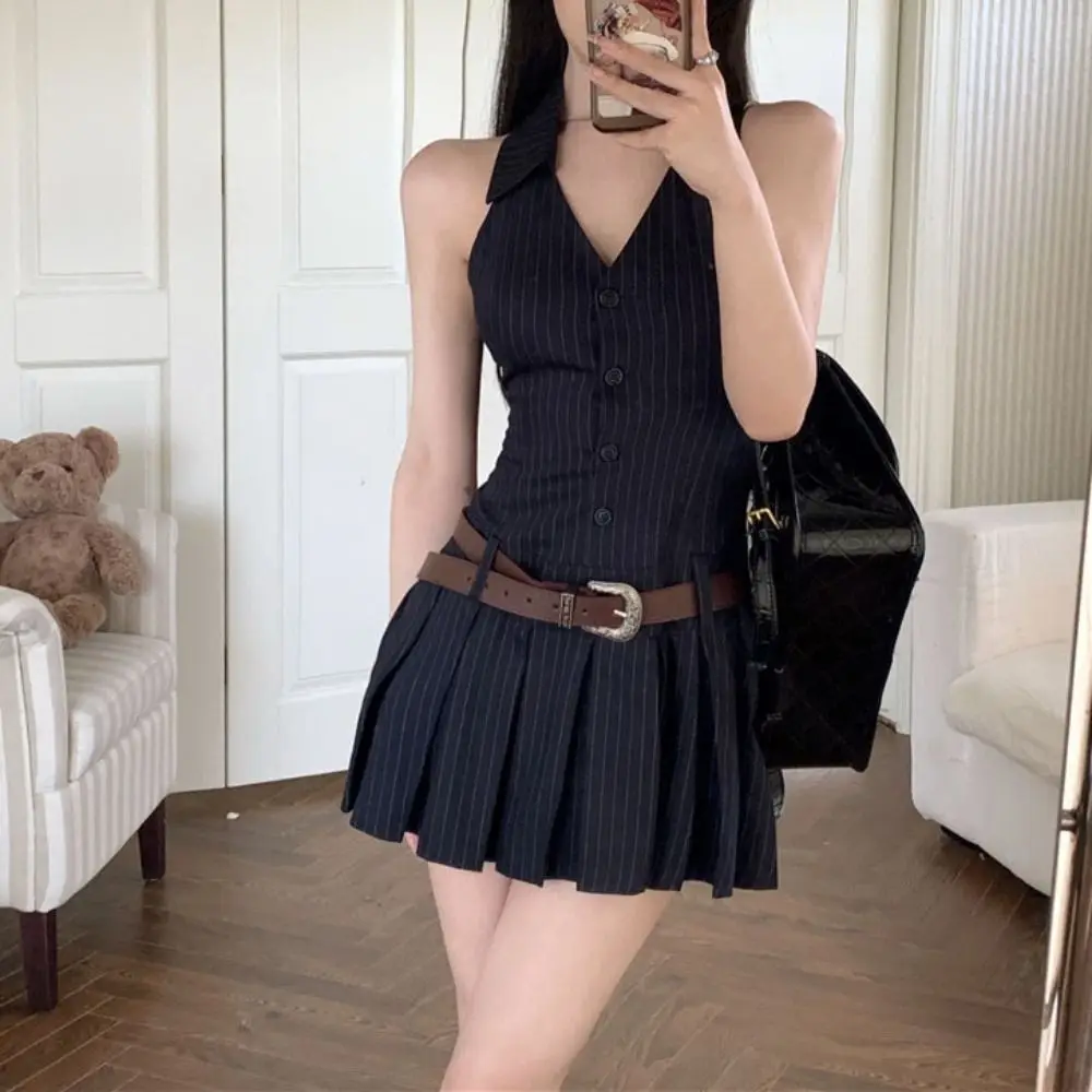スイートスリムフィットディープVシャツドレスストライププリーツ女性用ショートスカートスパイシーガールスタイルノースリーブホルターキャミソールドレスパーティー