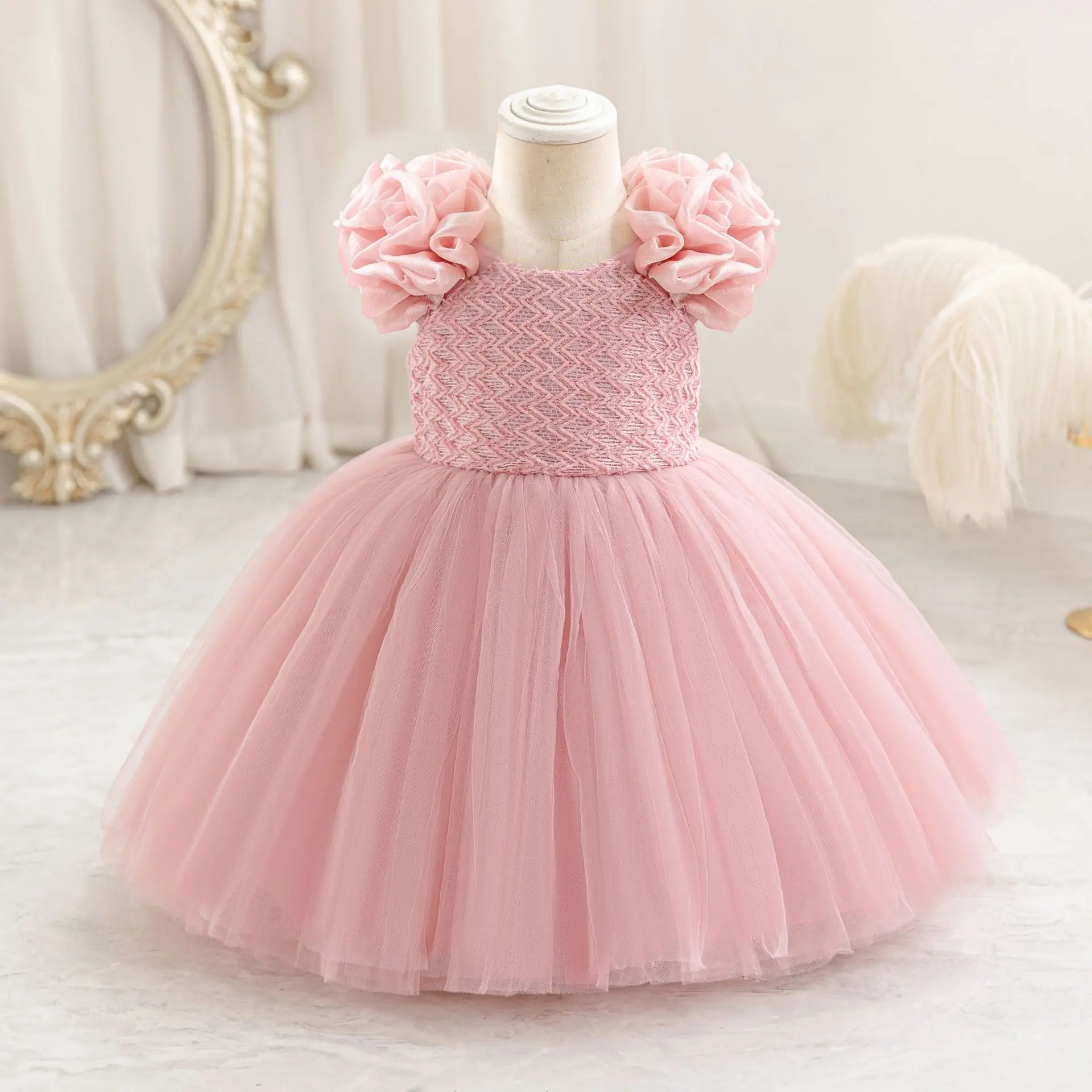 

2025 New children's cute princess dress, birthday party dress, soft gauze dress, three-dimensional flower bud sleeve puffy dress