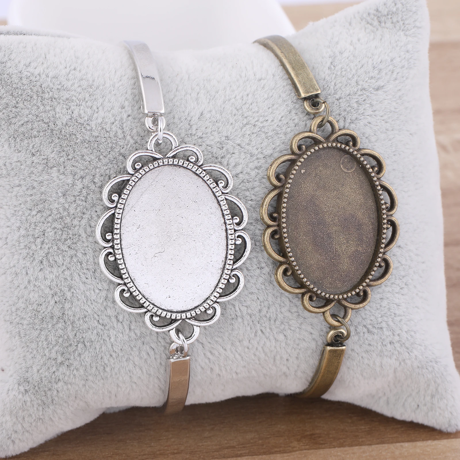 5 sztuk 18x25mm owalna bransoletka Cabochon ustawienie podstawy wykroje antyczny brąz srebrne bransoletki mankietowe Bezel tace do tworzenia biżuterii