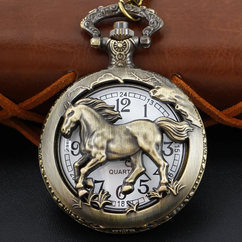 Antique Animal Series Racing Hollow Quartz Pocket Watch Vintage Dial with Chain Necklace Pendant Jewelry Clock Festival Gift