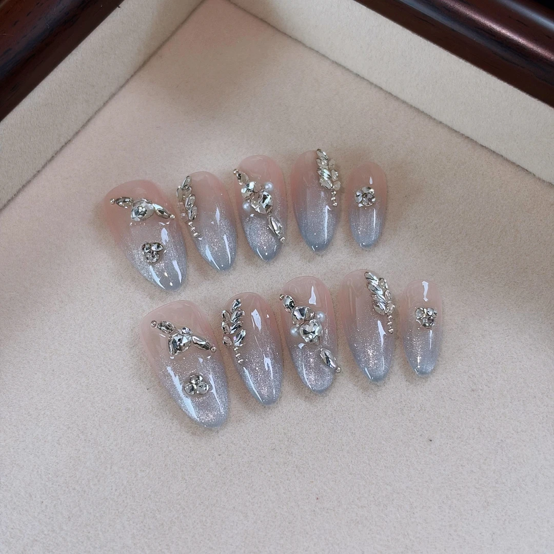 10pcs High-end Simple style design, hand-painted small diamonds, gradient blue cat eye handmade fake nails