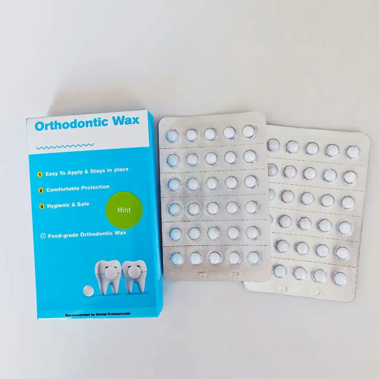 Orthodontic Wax, Food Grade Braces Wax for Brackets, Strawberry Scent Dental Orthodontic Relief Wax, Comfort Oral Protection Wax