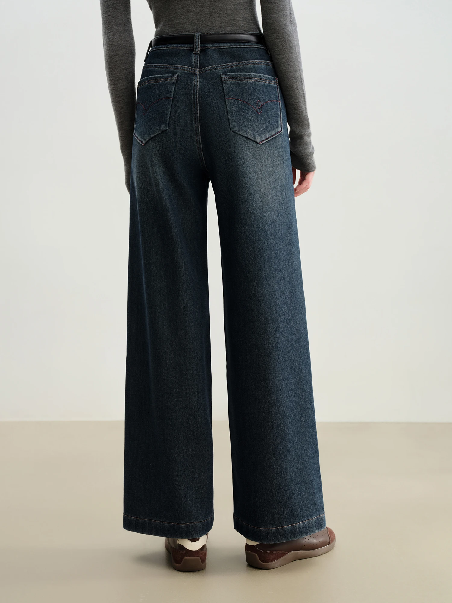 ZIQIAO جينز مستقيم دافئ مبطن بالصوف للنساء 2025 شتاء ريترو أزرق واسع الساق مهرجان الموسيقى الحياة اليومية المنزل التنقل المدرسة #3