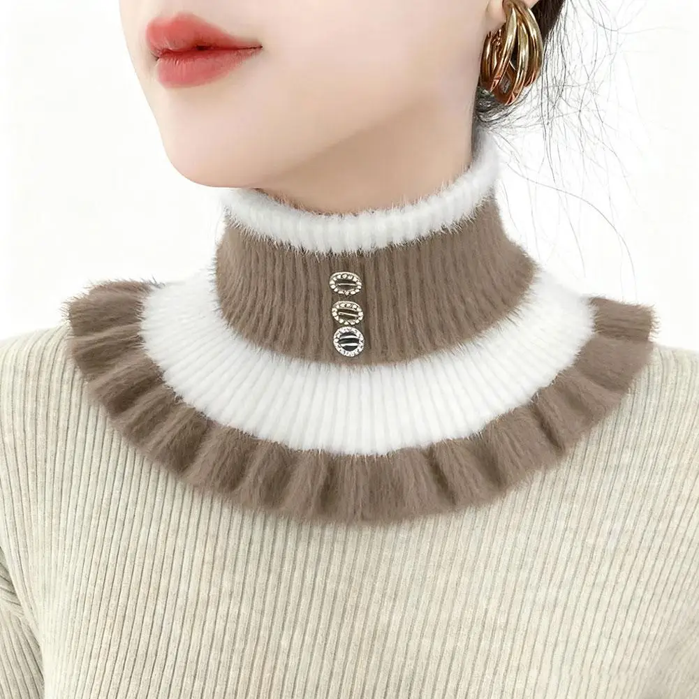 مخطط متماسكة الياقة المدورة وهمية سميكة الشتاء الرقبة أدفأ مع كشكش الفراء فو للنساء وشاح عصري