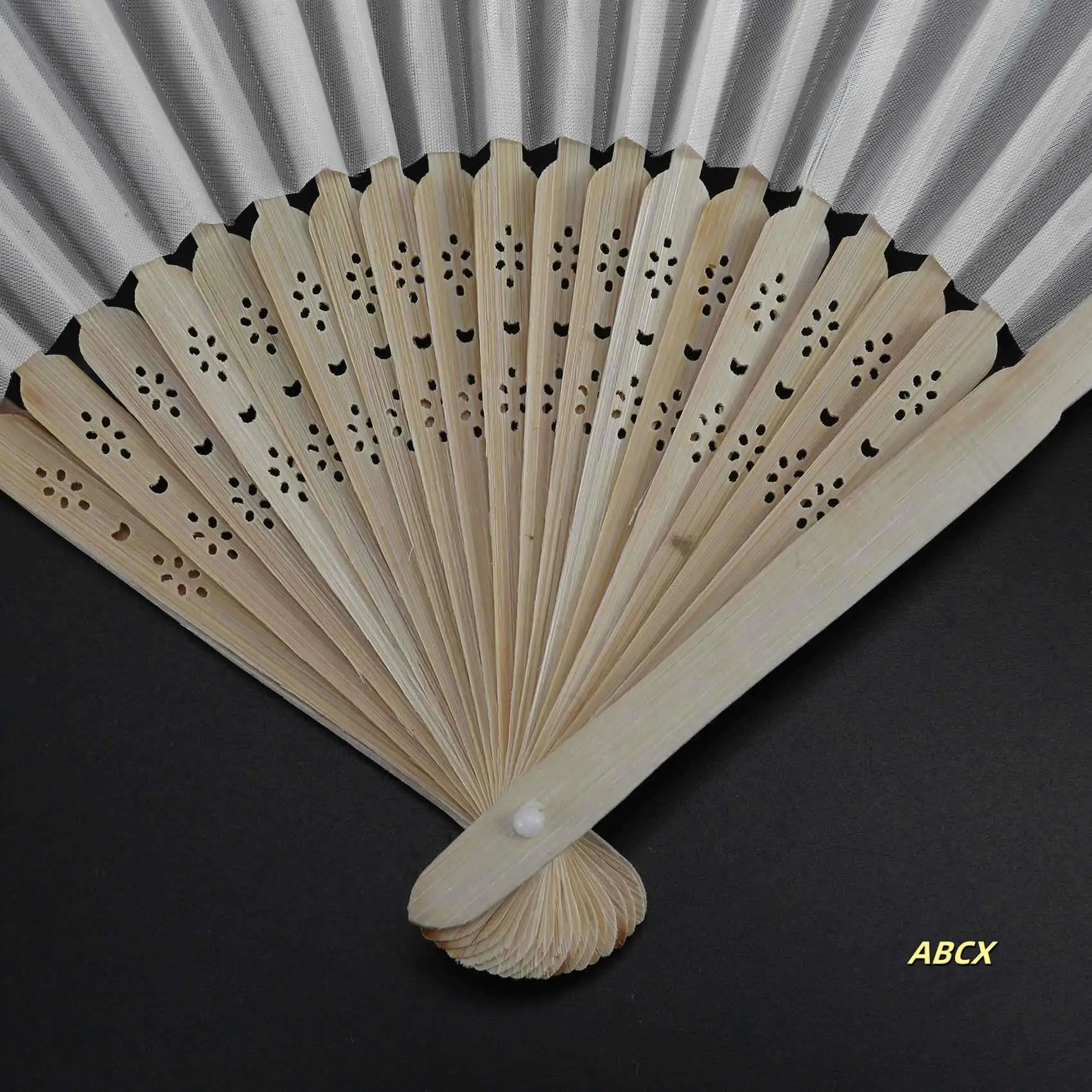 

80 Pcs 21Cm White Color Fabric Hand Fan, Silk Hand Fan Wedding Party Promotion Favor